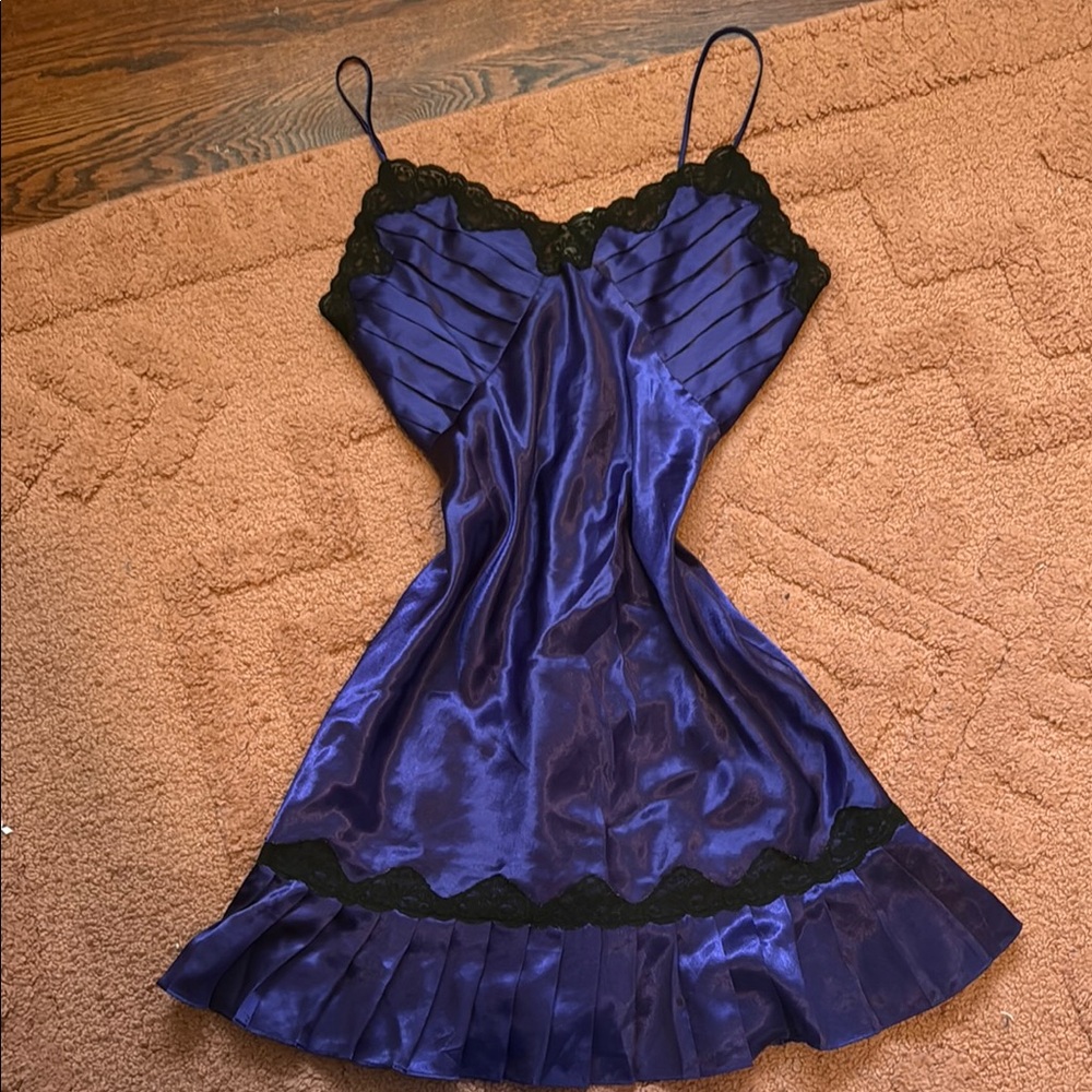 VINTAGE Victoria Secret Elegant Purple Satin Nightgown with Black Lace Trim